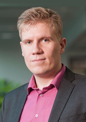 kirjailija-jarkko-kurvinen